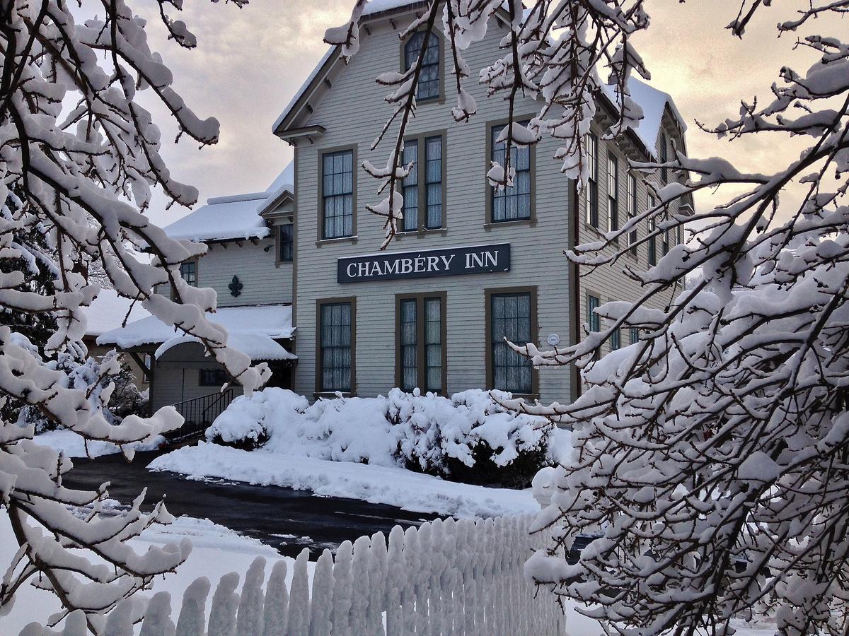 Chambery Inn リー エクステリア 写真